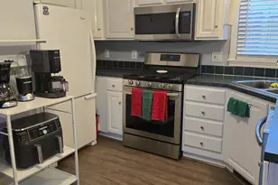 7 Christina Dr, Avenel, NJ 07001 - Photo 9