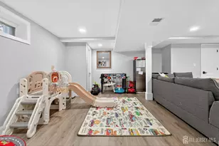 162 Brower Ave, Edison, NJ 08837 - Photo 35