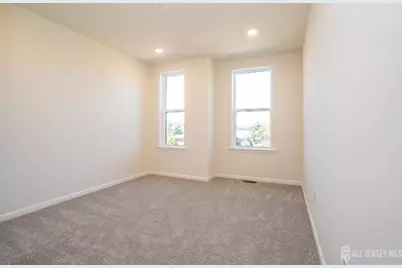 220 Jessie Place, New Brunswick, NJ 08901 - Photo 15