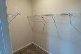 216 Lyla Ln, New Brunswick, NJ 08901 - Photo 7