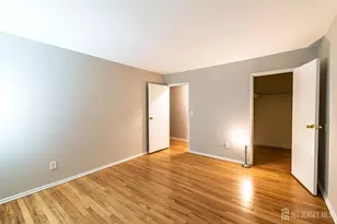 93 Fox Rd, Edison, NJ 08817 - Photo 15