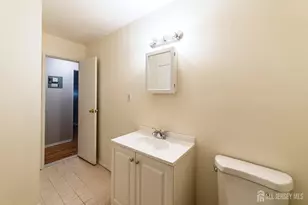 93 Fox Rd, Edison, NJ 08817 - Photo 17