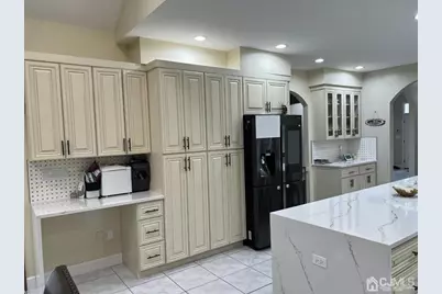 177 Mundy Avenue, Edison, NJ 08820 - Photo 5