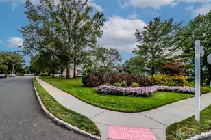 11 Borelle Square, Sayreville, NJ 08859 - Photo 35