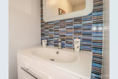 11 Borelle Square, Sayreville, NJ 08859 - Photo 15