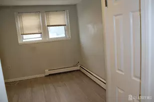 899 Green St, Iselin, NJ 08830 - Photo 17