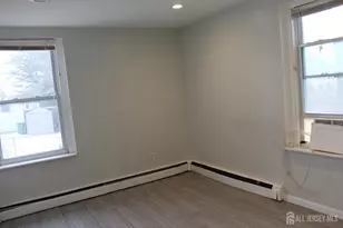 899 Green St, Iselin, NJ 08830 - Photo 31