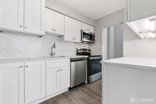 43 Freeman St, Woodbridge Township, NJ 07095 - Photo 9