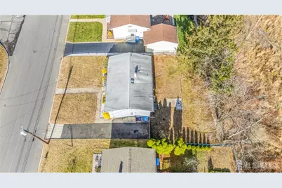 132 Southwood Drive, Old Bridge Township, NJ 08857 - Photo 35