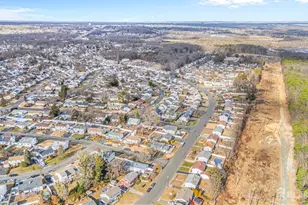 132 Southwood Dr, Old Bridge Township, NJ 08857 - Photo 31