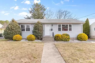 132 Southwood Dr, Old Bridge Township, NJ 08857 - Photo 1