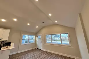 888 State Route 35 Rte, Old Bridge Township, NJ 08879 - Photo 7