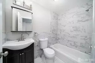 22 Linden Ave, Jersey City, NJ 07305 - Photo 9