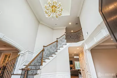 1355 NE Abbott Boulevard, Fort Lee, NJ 07024 - Photo 5