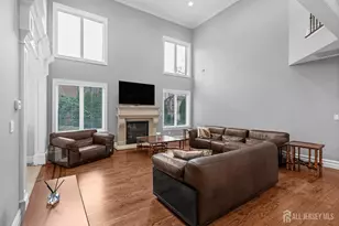 1355 NE Abbott Blvd, Fort Lee, NJ 07024 - Photo 9