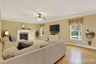 14 Nicholas Ave, Monroe Township, NJ 08831 - Photo 11