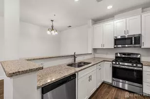 714 Stiller Ln, Monroe Township, NJ 08831 - Photo 9