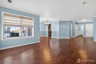 3 Spaulding Dr, Monroe Township, NJ 08831 - Photo 9