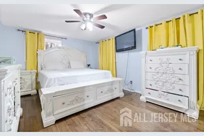 285 Water Street, Perth Amboy, NJ 08861 - Photo 7