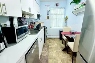 78 Fox Rd, Edison, NJ 08817 - Photo 3