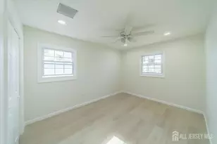 54 Bergen St, Carteret, NJ 07008 - Photo 17