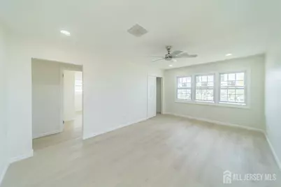 54 Bergen Street, Carteret, NJ 07008 - Photo 15