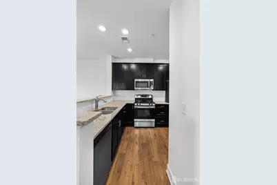 718 Stiller Lane, Monroe Township, NJ 08831 - Photo 9