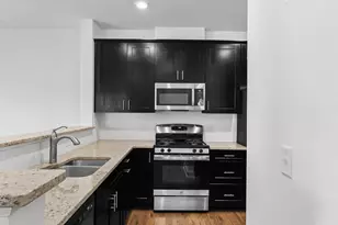 718 Stiller Ln, Monroe Township, NJ 08831 - Photo 9