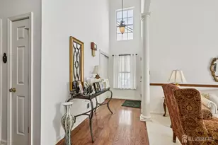 6 Holly Manor Ct, Helmetta, NJ 08828 - Photo 3