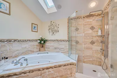 114 Coppertree Court, Edison, NJ 08820 - Photo 31