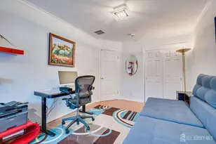 114 Coppertree Ct, Edison, NJ 08820 - Photo 33