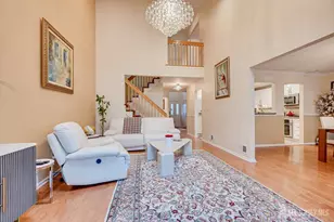 114 Coppertree Ct, Edison, NJ 08820 - Photo 7