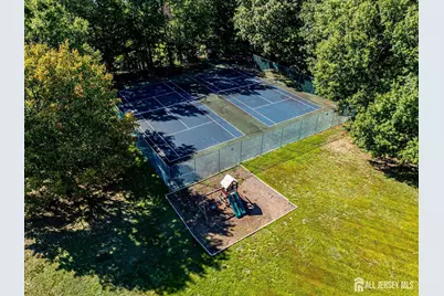 114 Coppertree Court, Edison, NJ 08820 - Photo 45