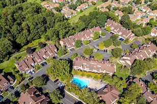 114 Coppertree Ct, Edison, NJ 08820 - Photo 47