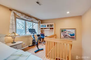 114 Coppertree Ct, Edison, NJ 08820 - Photo 37