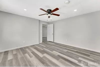 601 Ridgeway Avenue, South Amboy, NJ 08879 - Photo 25