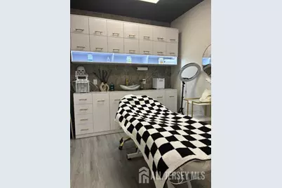 1677 Nj 27, Edison, NJ 08817 - Photo 15