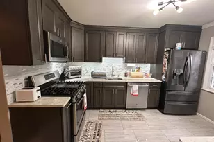 42 Townsend Dr, Old Bridge Township, NJ 07747 - Photo 5