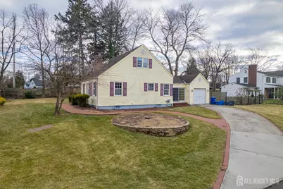 1088 South Boyd Parkway, North Brunswick Township, NJ 08902 - Photo 3