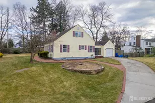 1088 S Boyd Pkwy, North Brunswick Township, NJ 08902 - Photo 3