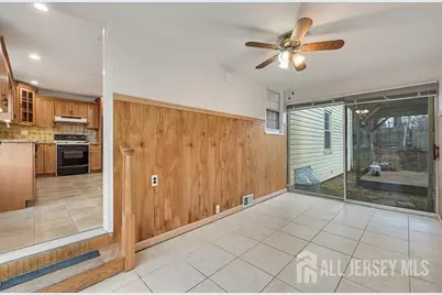 1088 South Boyd Parkway, North Brunswick Township, NJ 08902 - Photo 17
