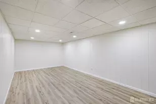 21 Wellington Ct, Sayreville, NJ 08872 - Photo 19