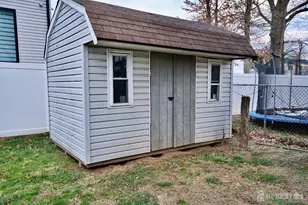 193 Old Rd, Sewaren, NJ 07077 - Photo 23