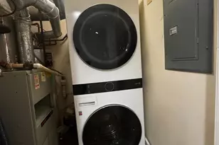 1109 Stoneridge Cir, Helmetta, NJ 08828 - Photo 3