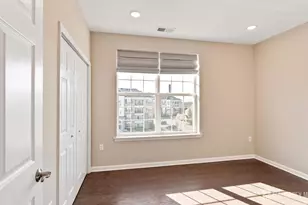 944 Halifax Pl, Hamilton Township, NJ 08619 - Photo 9