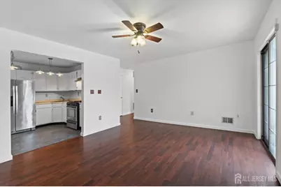 12 Kingston Run, North Brunswick Township, NJ 08902 - Photo 3