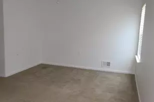 109 Tuscana Ave, Monroe Township, NJ 08831 - Photo 11