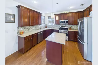 28 Wisniewski Road, Sayreville, NJ 08872 - Photo 13