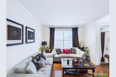 28 Wisniewski Road, Sayreville, NJ 08872 - Photo 3