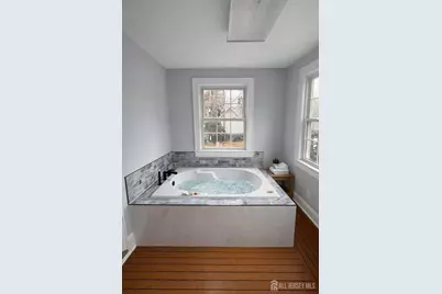 149 N 5th Avenue N, Highland Park, NJ 08904 - Photo 9